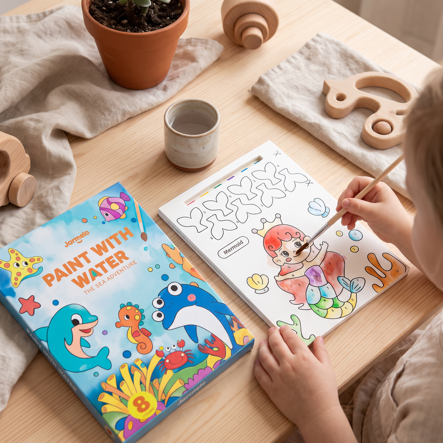 Aquarell-Malbuch mit Pinsel – Sauberer Malspaß nur mit Wasser