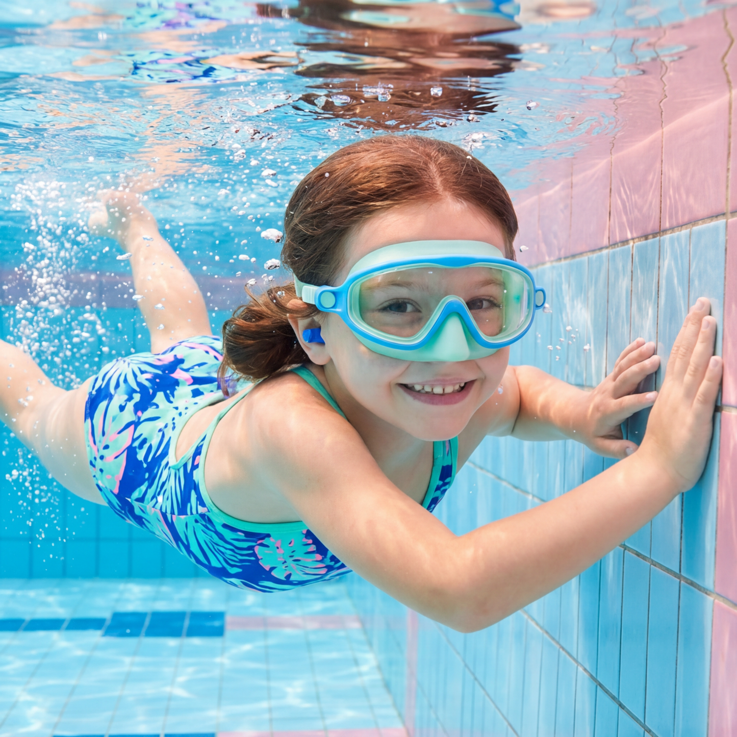 Praktische Schwimmbrille für Kinder – Beschlagfrei, Sicherer Halt & Bequemes Tragen