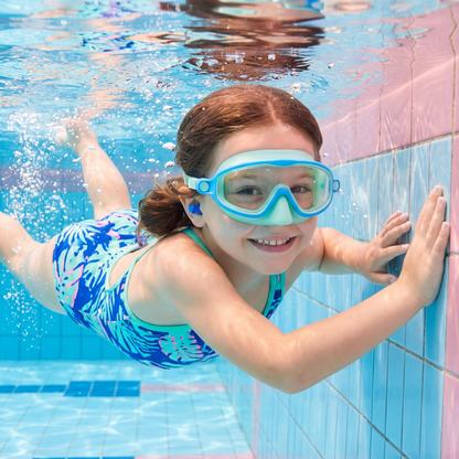 Praktische Schwimmbrille für Kinder – Beschlagfrei, Sicherer Halt & Bequemes Tragen