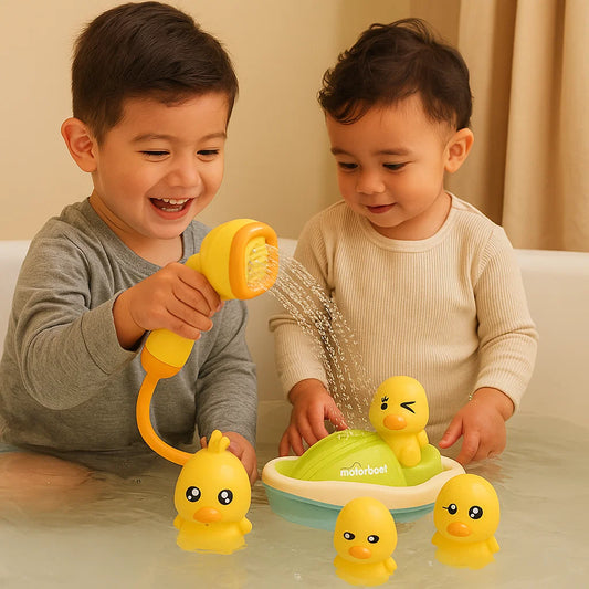 Baby-Badespielzeug-Set ⎜ Lustige Wasserspritzenten mit Motorboot für interaktives Spielen beim Baden